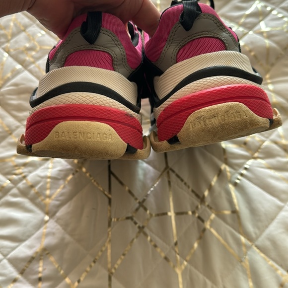 Authentic Balenciaga triple sneaker size 8 - Picture 14 of 17